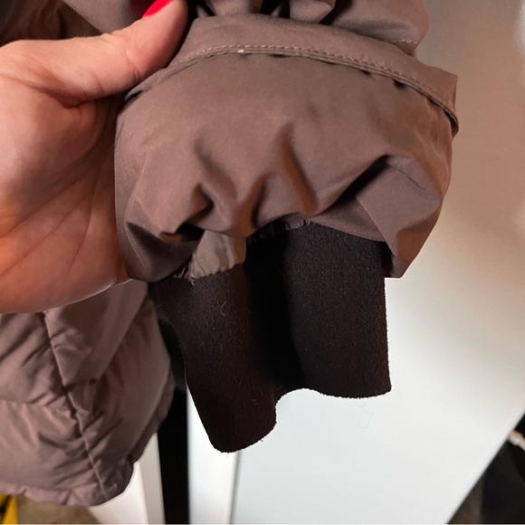 L.L. Bean womens 3/4 length ultrawarm down puffer coat - Picture 5 of 7